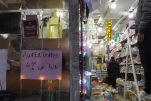 Mitad de semana y sigue la incertidumbre: temor por una disparada y la inflacin