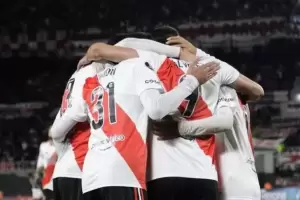 Gallardo sorprende con la alineacin ante Vlez