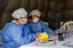 Vacunacin: durante agosto, sigue el Nodo en la Plaza 25 de Mayo