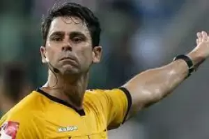 El rbitro VAR de River-Vlez haba sido suspendido en Brasil por mal manejo de la tecnologa