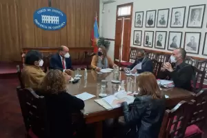 El Jury dict la admisibilidad de los hechos pero el fiscal an no ser suspendido