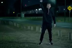 Tinelli promocion Canta Conmigo ahora con un guio a Freddie Mercury