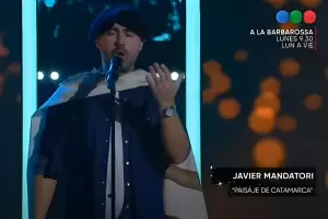 El catamarqueo Javier Mandatori brill en La Voz Argentina