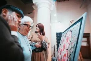 Se inaugur� la muestra "Terru�o" de Silvia Tomassi