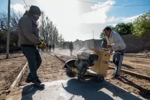 El Gobernador supervis obras en obras en Valle Viejo
