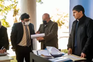 Se realiz la apertura de sobres para la licitacin de la construccin del puente sobre Ro Abaucn