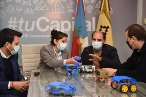 Presentaron el kit de robtica educativa del Nodo Tecnolgico