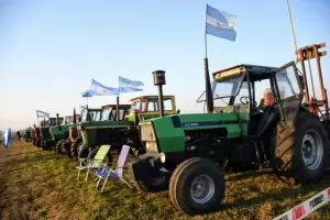 Comenz el paro del campo y no comercializa granos ni hacienda en rechazo al Gobierno