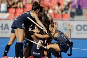 Las Leonas derrotaron 1-0 a Inglaterra y se clasificaron a las semifinales