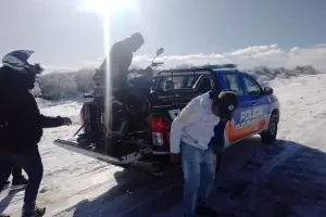Temporal en Catamarca: rescataron a vehculos varados por la nieve