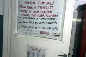 Crisis en el sector de salud: enfermeros realizan protesta desde el viernes