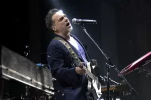 Cuarta luna del Poncho. Vicentico debut y rompi con lo predecible