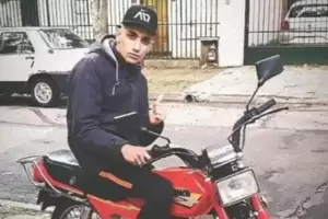 La historia de Nahuel, el motoquero que ayud a Paula Chaves: no llega a fin de mes y busca trabajo