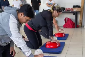 Se capacitaron m�s de tres mil docentes y estudiantes de la provincia en RCP