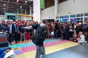 El da del Amigo en la Fiesta del Poncho cerr con Freestyle de msica urbana