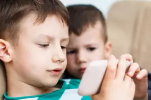 De Generacin Z a Generacin Mute: El fenmeno que crece en el mundo y que enoja a los adultos