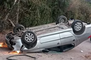 Terrible vuelco en Fray Mamerto Esqui