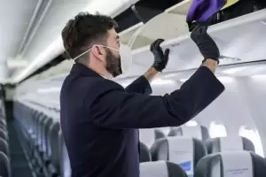 No hallaron explosivos en el avin de Aerolneas Argentinas que haba recibido una amenaza de bomba