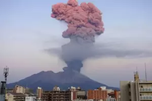 Jap�n declar� la alerta m�xima por la erupci�n del volc�n Sakurajima