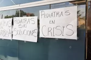 Pediatras apuran la respuesta de Jalil y Palladino suma presin por una reunin