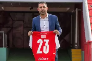 Rolfi Montenegro renunci a su cargo de Secretario Deportivo y profundiza la crisis en Independiente
