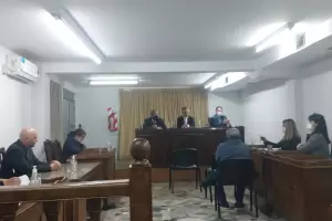 Condenaron a seis aos a un abuelo de 70 por abusar de su nietita en el interior provincial