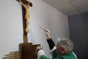 Entronizaron la imagen de Cristo en la casa de recuperaci�n de la Comunidad Cen�culo