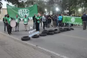 Municipales de Baado de Ovanta cortan Ruta n 64