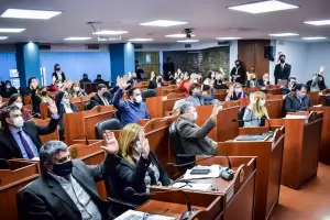 El oficialismo rechaz tratar la Emergencia Educativa y avanz con la bimodalidad en el sistema