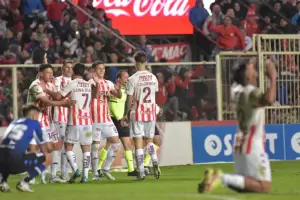 Unin se impuso 2 a 1 ante Vlez