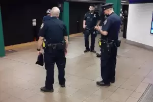 Mujer fue brutalmente golpeada en el subte por otra pasajera: "Odio los mexicanos!"