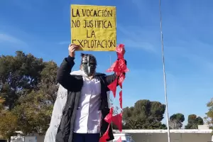 Contudente respaldo del Colegio M�dico al profesional venezolano despedido