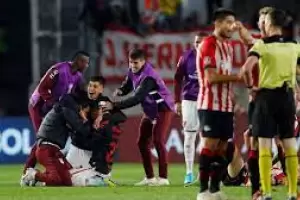 Estudiantes, eliminado de la Libertadores: perdi un partido increble sobre la hora