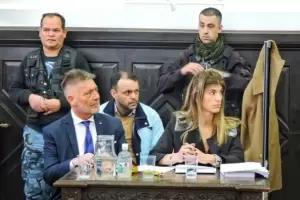 Horror: un docente abus� de tres alumnas y sospechan que hay m�s v�ctimas