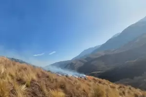 Contienen incendio en Andalgal en la zona de Las Pampitas y El Pantanillo