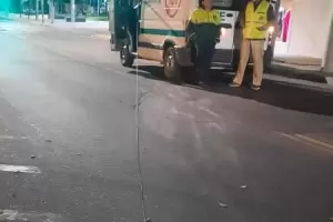 Ambulancia involucrada en siniestro vial