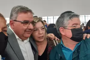 Jalil anunci un adicional para mdicos que quieran estar en la Catamarca profunda