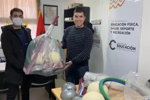 Educacin entreg materiales deportivos a escuelas de Capital, Ancasti, Capayn, Beln y Santa Mara