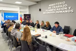 Tensa reunin entre Gobierno y la Intersindical: sin definicin salarial y con reclamos pedaggicos sin respuesta