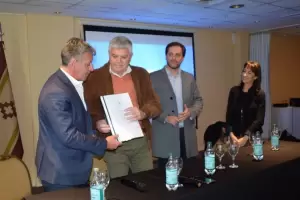 Se present el portal de reservas hoteleras "ReservAR Alojamiento"