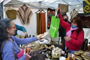 Productores catamarque�os presentes en el ciclo "Buenos Aires celebra las regiones"