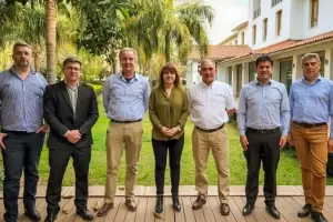 El Gobierno establece agenda de trabajo con representantes de la empresa chilena Ferronor