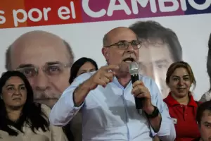 Fama carg duro contra Monti y Puente por la interna de la UCR