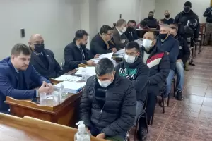 Por la nueva imputacin de Tortura, el tribunal resuelve hoy si suspende el juicio por vejaciones