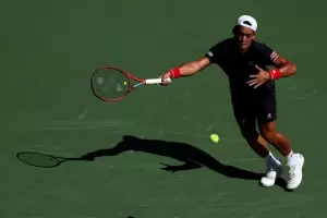 Sebastin Bez debi retirarse del partido ante Carlos Alcaraz por una lesin