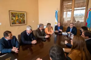 El Gobernador se reuni con diputados opositores para dialogar sobre temas estratgicos para la Provincia
