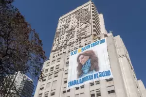 Roberto Garca Moritn present un proyecto de ley para demoler el edificio de Desarrollo Social con la imagen de Evita