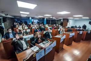 Tras ms de tres horas, Diputados repudi el intento de asesinato a Cristina Kirchner sin la oposicin