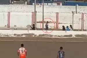 Horror en Mendoza: asesinaron a un hombre durante un partido de ftbol