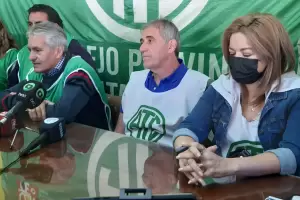 ATE sali� a defender la salud, reclam� di�logo y anunci� que volver� a marchar el jueves